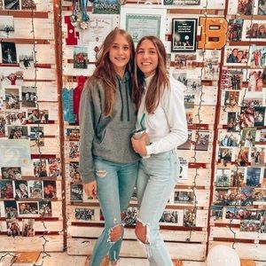 Meet your Posher, Abby